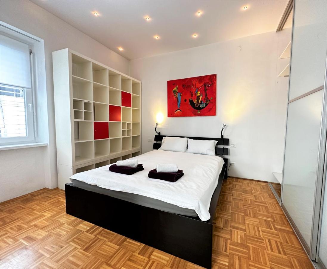 Charming Starry Night Apartment Liubliana Exterior foto